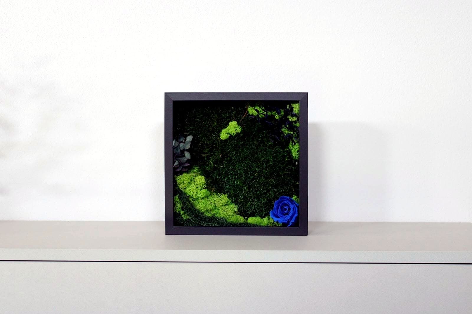 Quadro con rosa blu